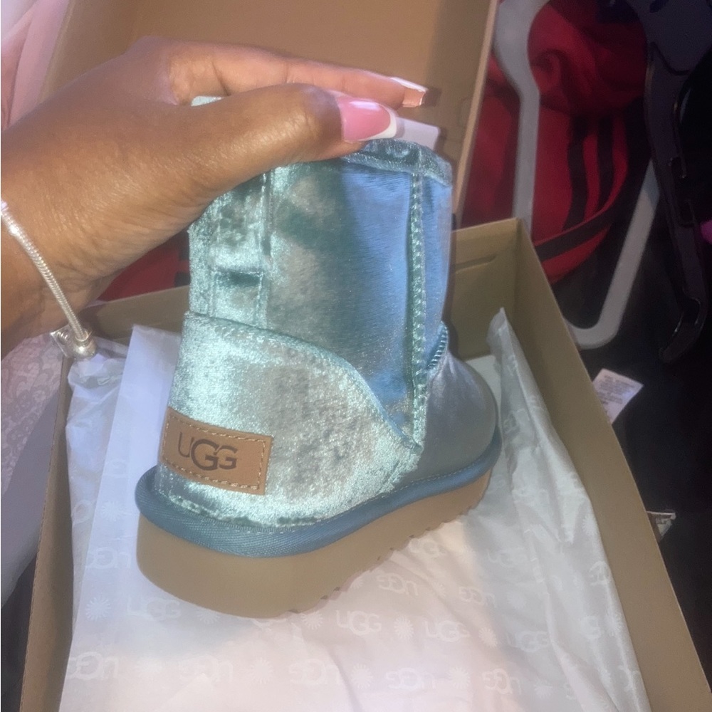 Brand new ugg boots